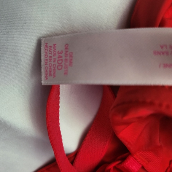 Victoria's Secret bra 34dd - Picture 4 of 5